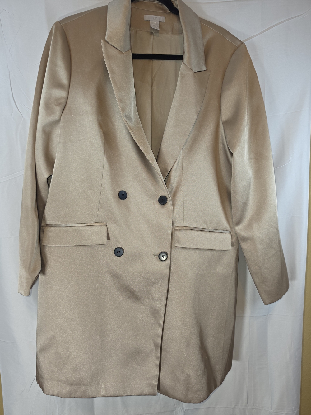 H&M Size XL Champagne Satin Double Breasted Longline Blazer